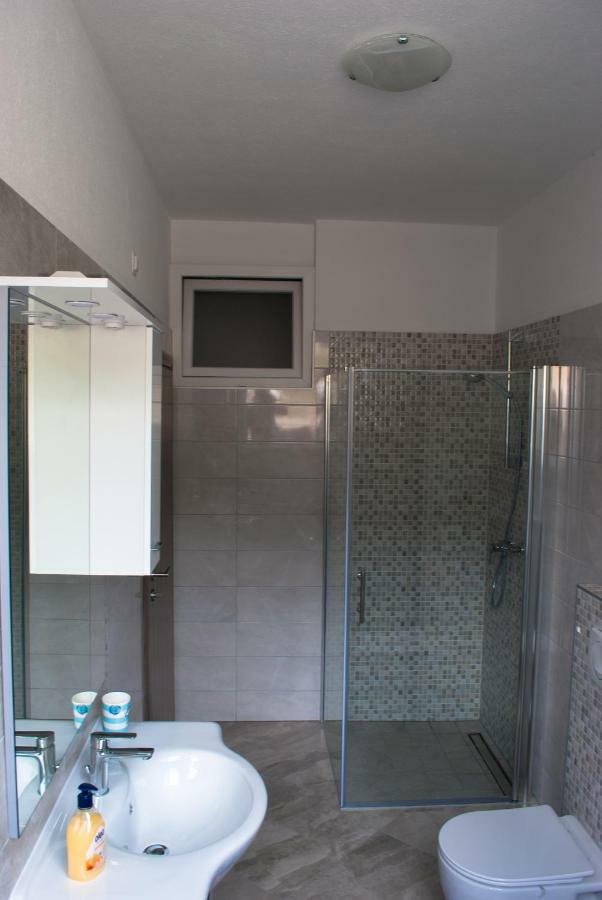 Iva Apartment Kaštela Екстериор снимка
