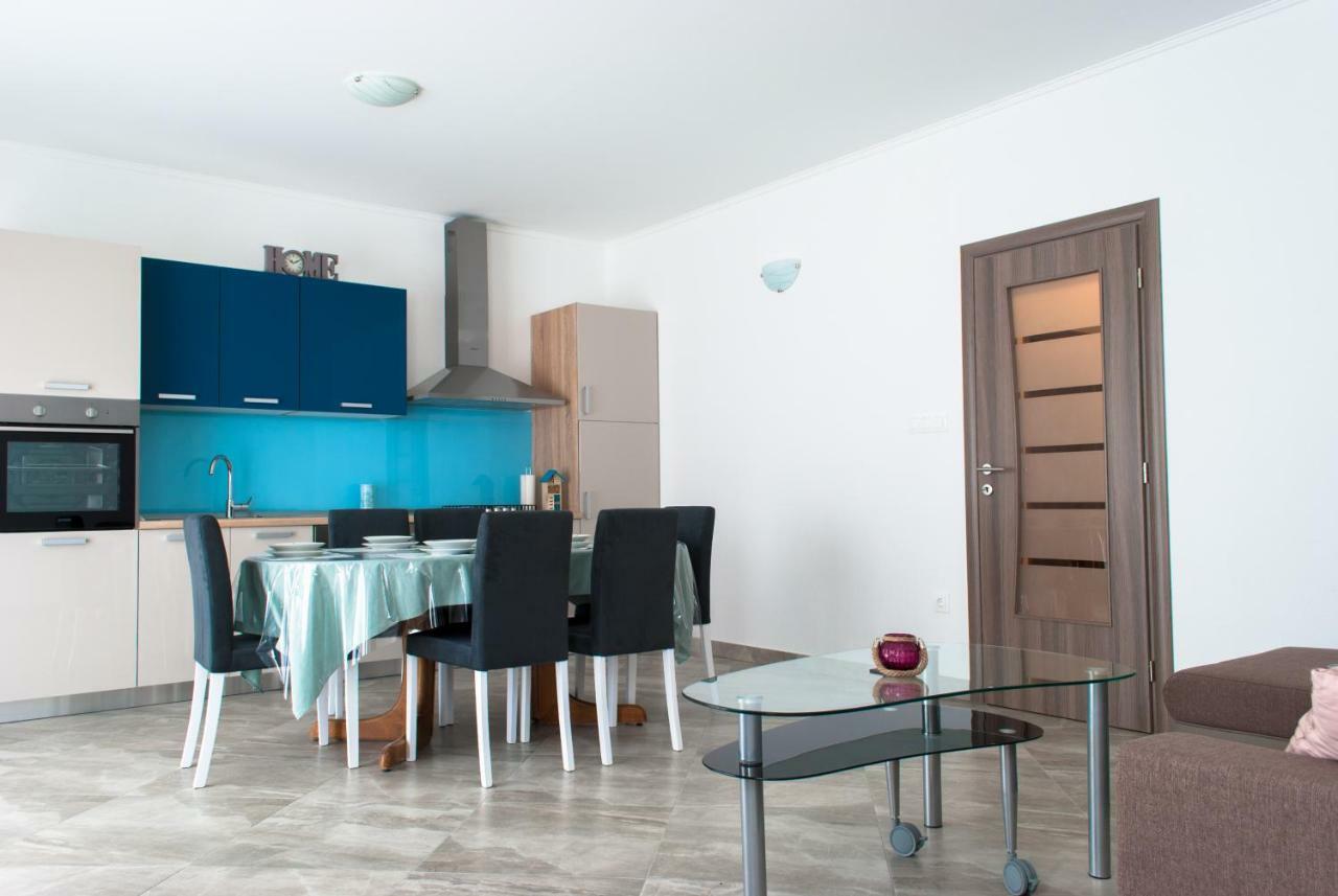 Iva Apartment Kaštela Екстериор снимка